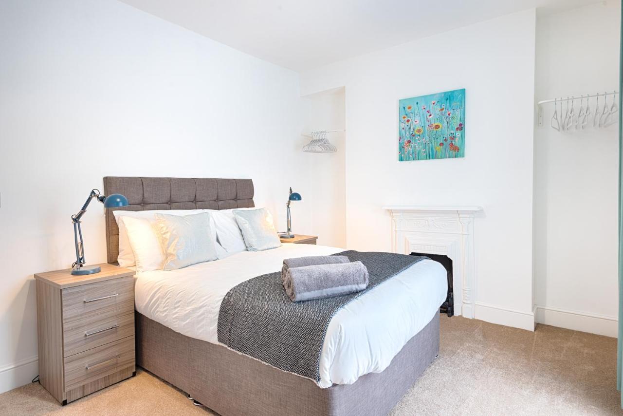 Large Green Garden, 4 Bedrooms, Sleeps 8 Swansea Exterior foto